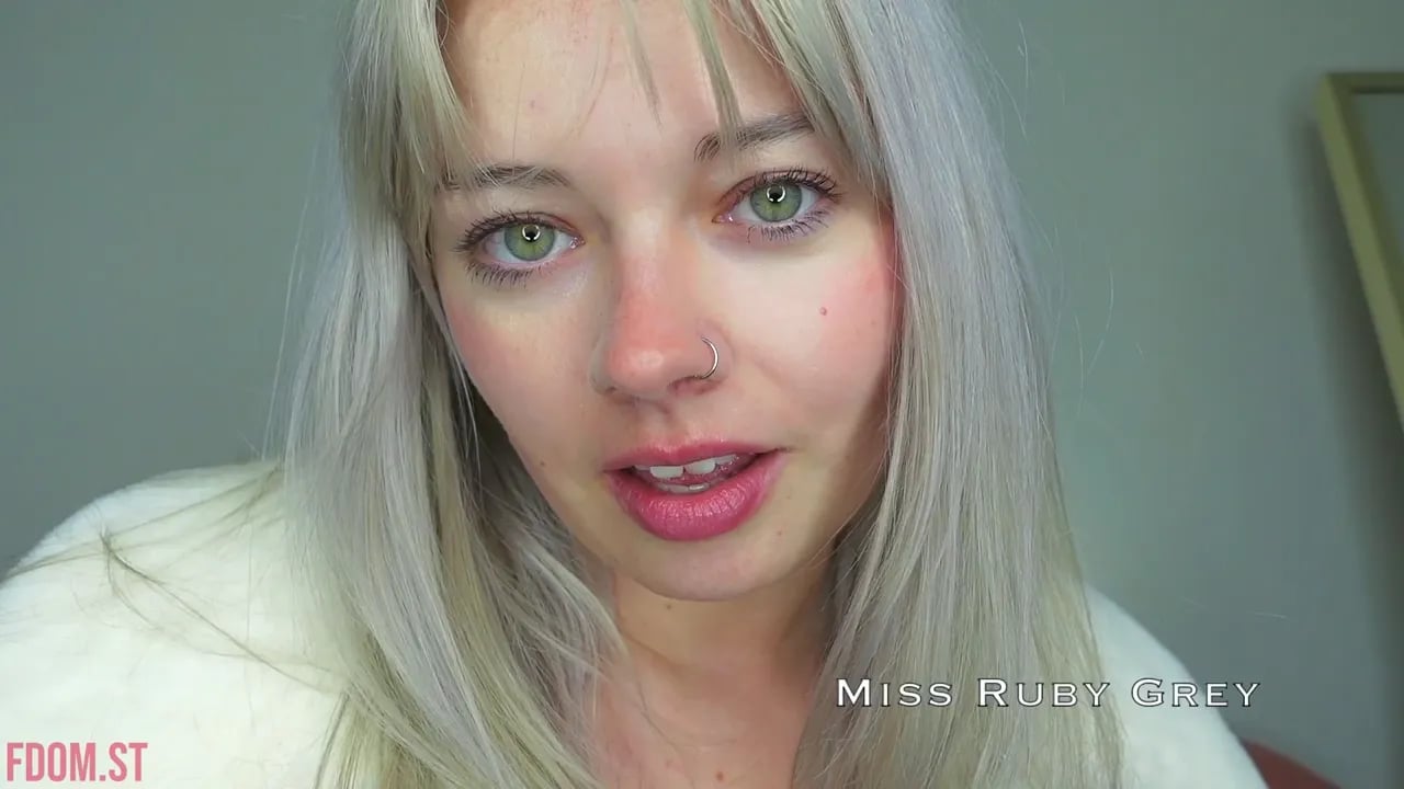 Miss Ruby Grey - Bedtime CEI Next To Her.mp4